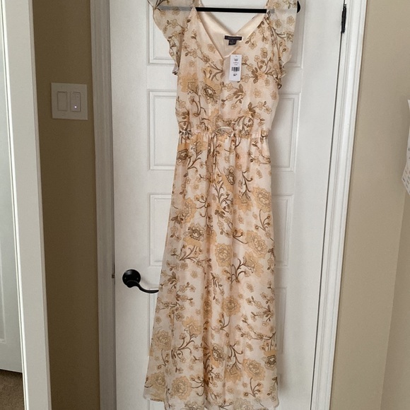 Cute flowy summer dress - Picture 4 of 4